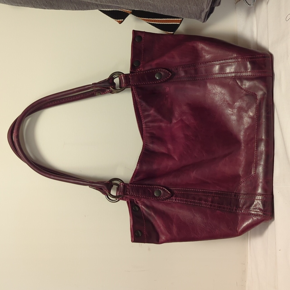 Vintage Frye Melissa Leather Burgundy Shoulder Bag